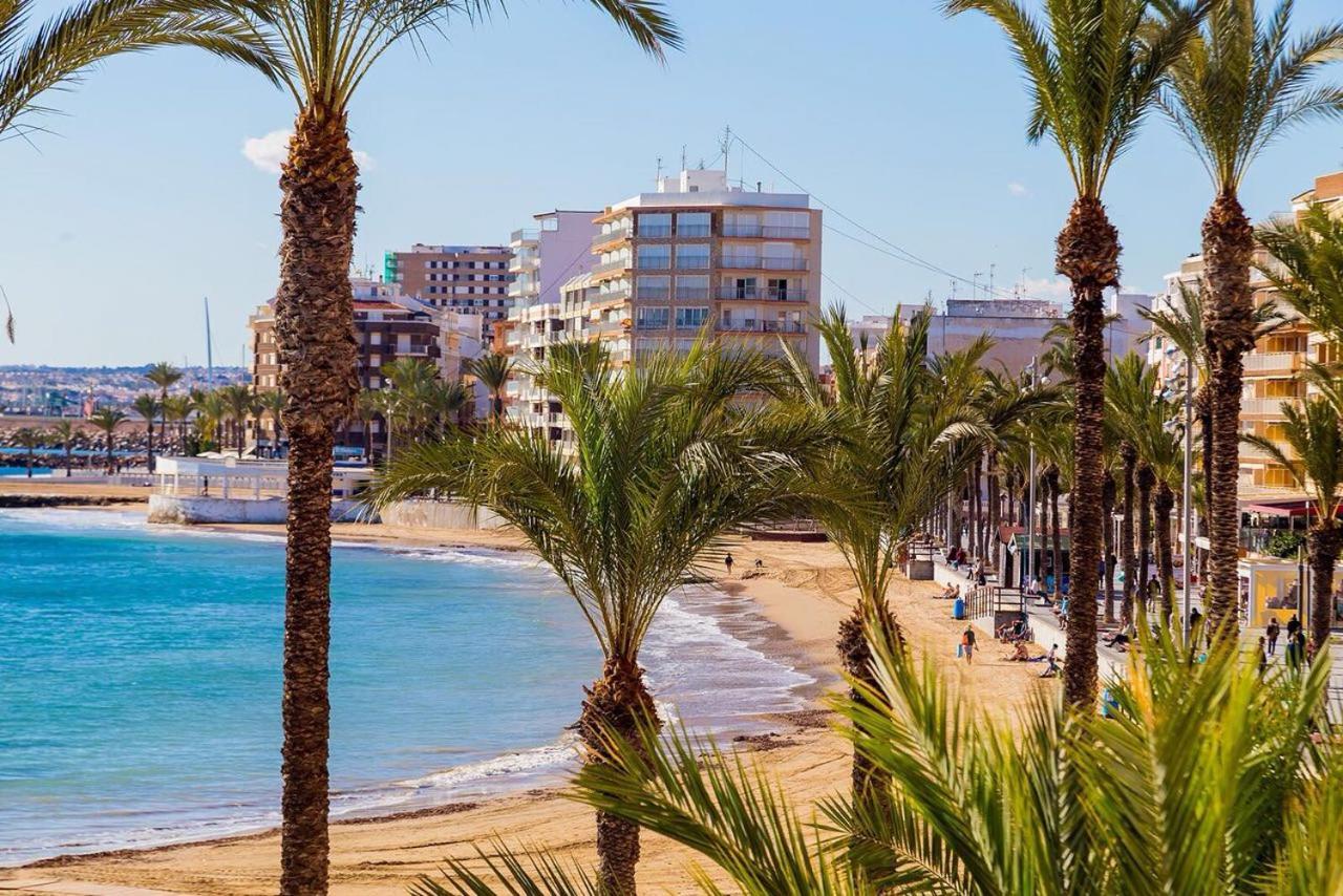 Шикарная Квартира На Первой Линии -Luxury Apartment On The First Line Sea Torrevieja Exteriör bild